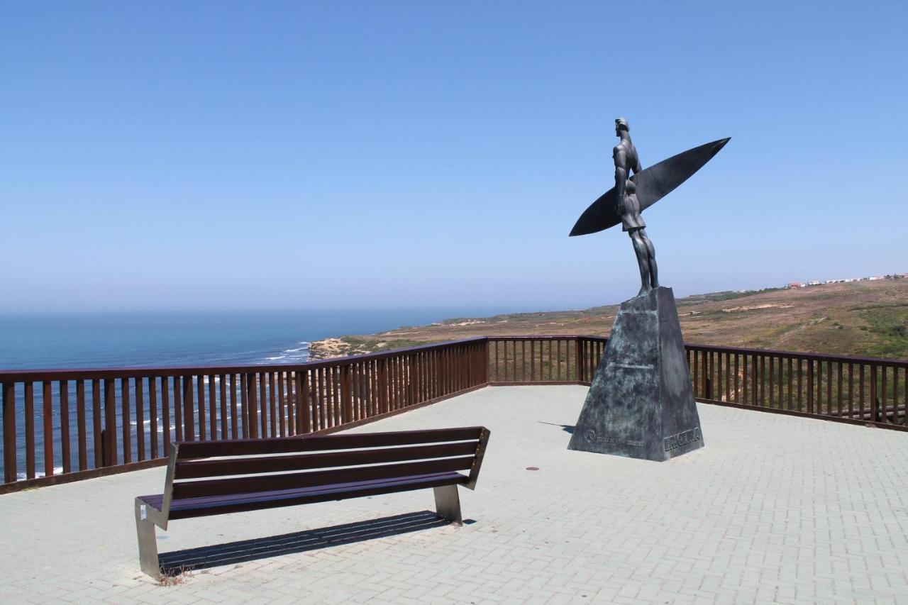 Хостел Ericeira Destination Екстер'єр фото