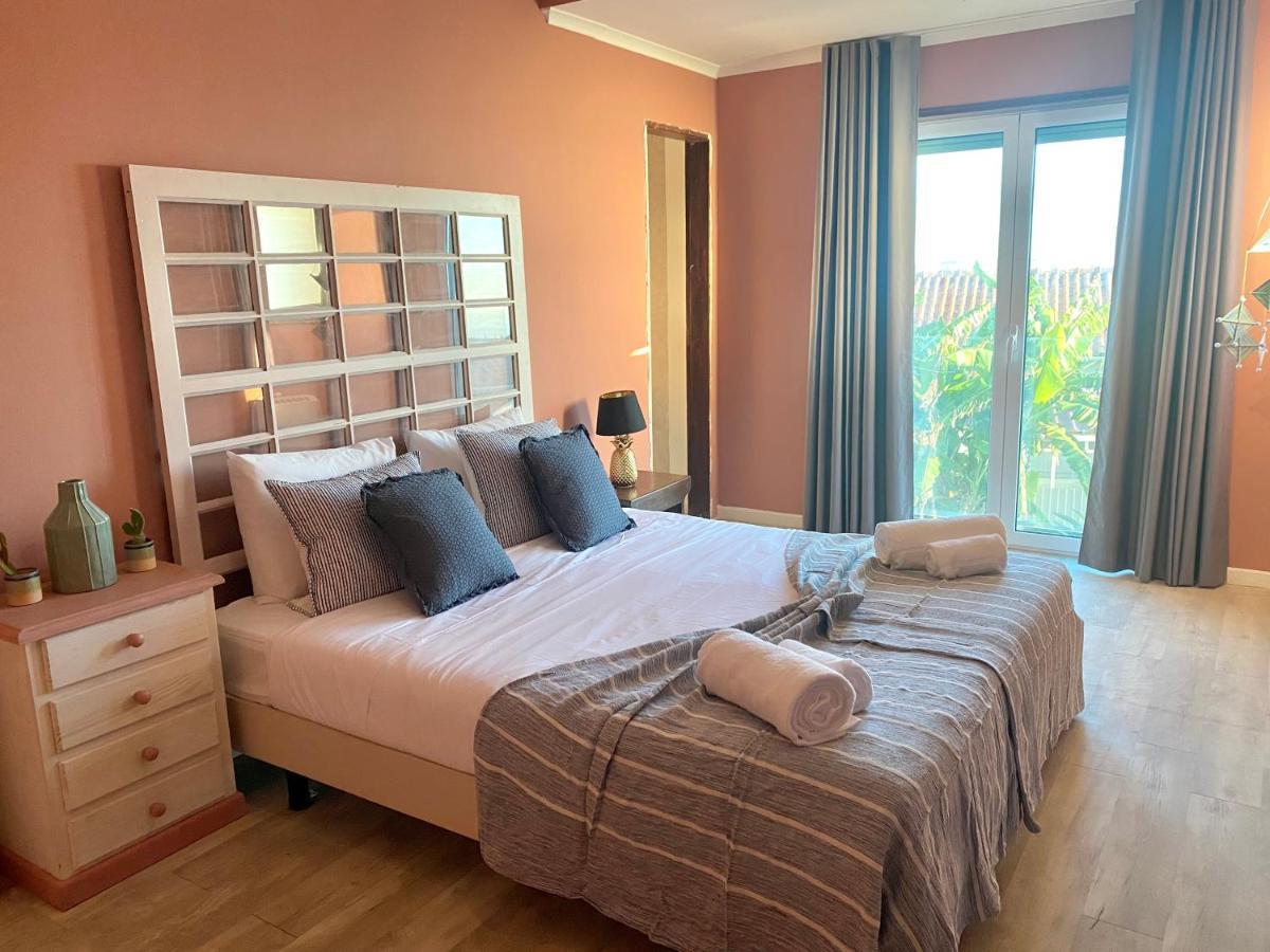 Хостел Ericeira Destination Екстер'єр фото